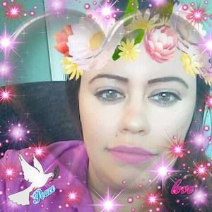 Meet your Posher, Roxanne